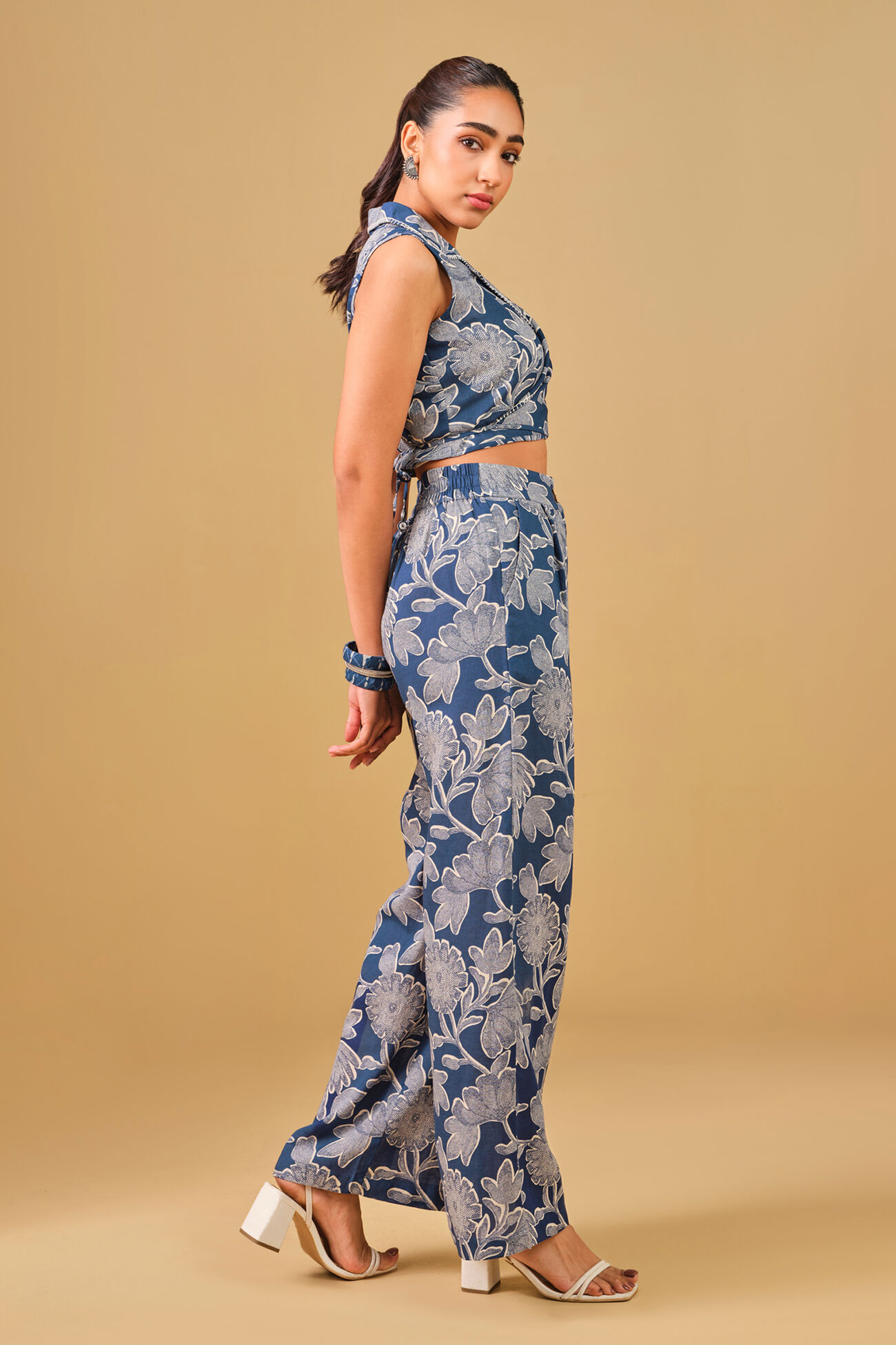 Abstract floral co-ord, Navy Blue, image 6